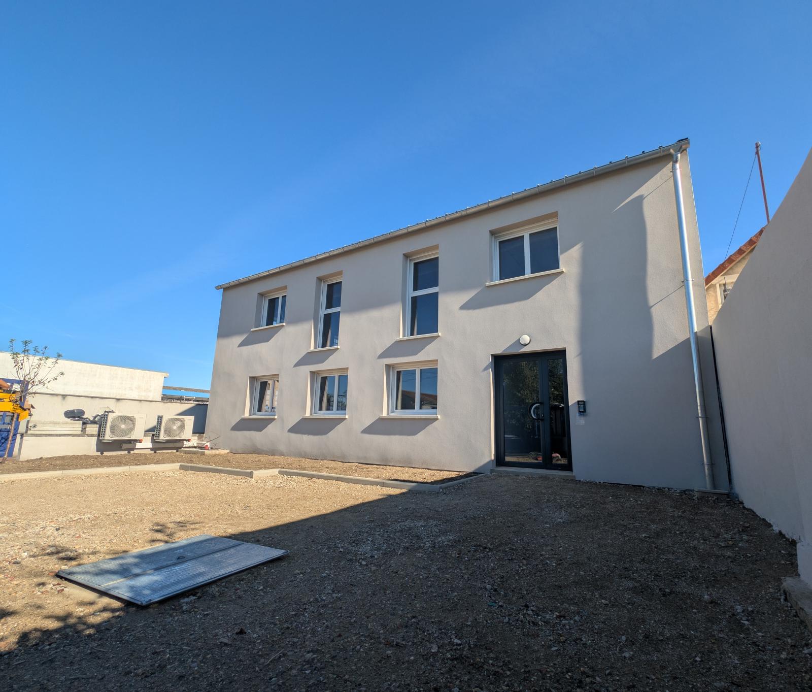 Agence immobilière de AGENCE REAL ESTATE IMMO