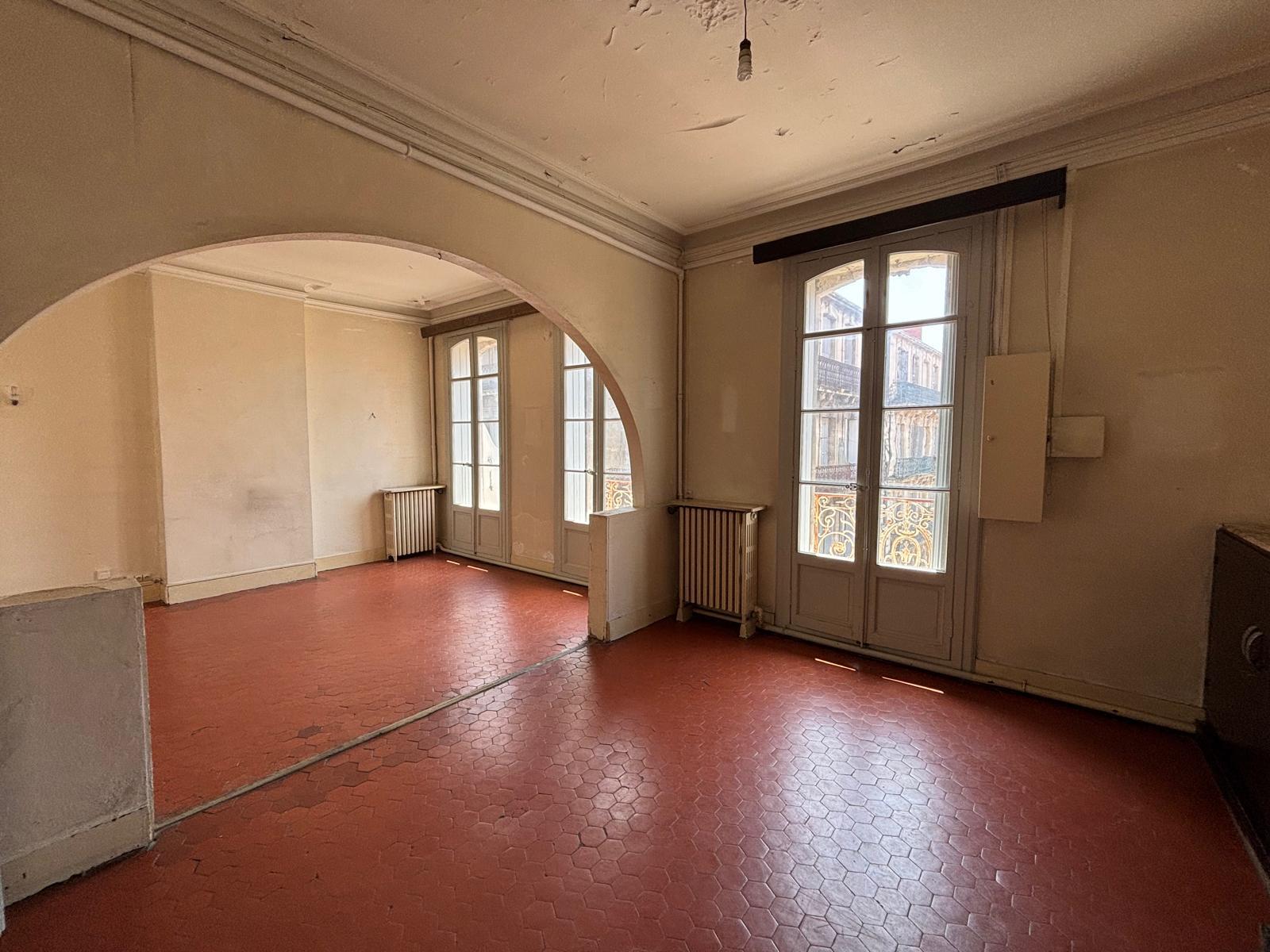 Agence immobilière de LES BATISSES D'HUGO